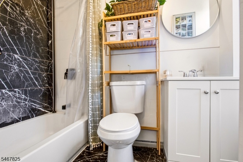 #3 Bathroom