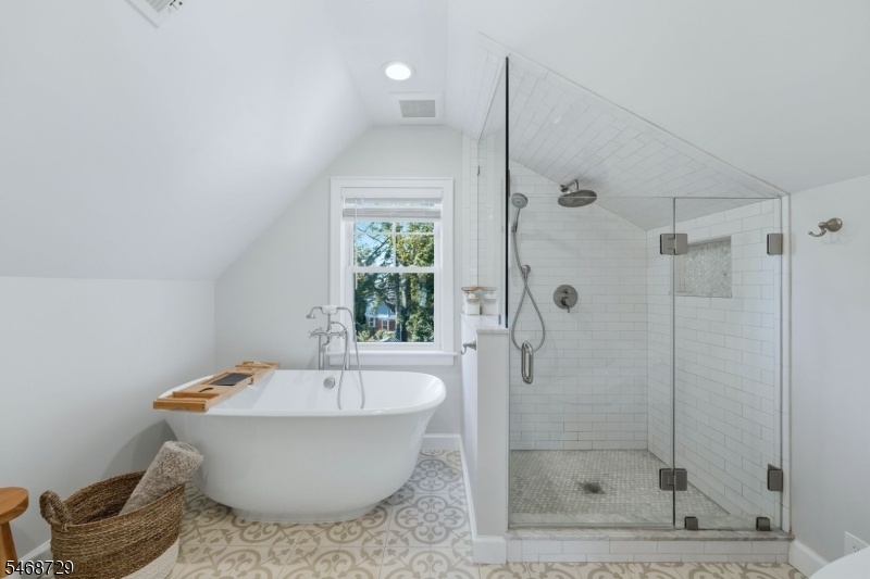 primary bath 1
