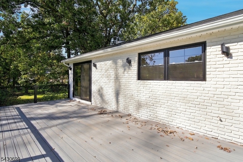 68 Grover Ln.