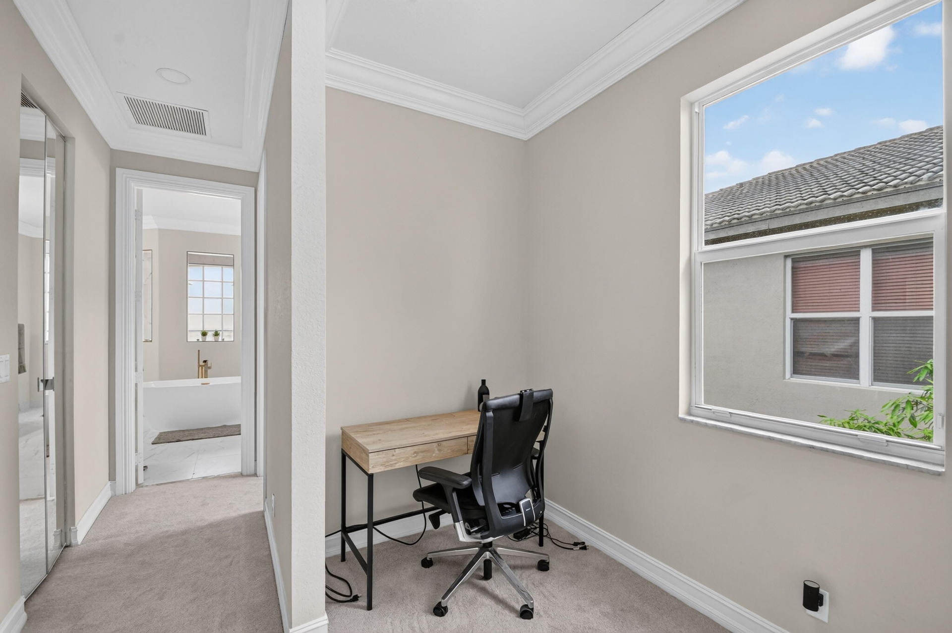 Primary Suite Bonus Space