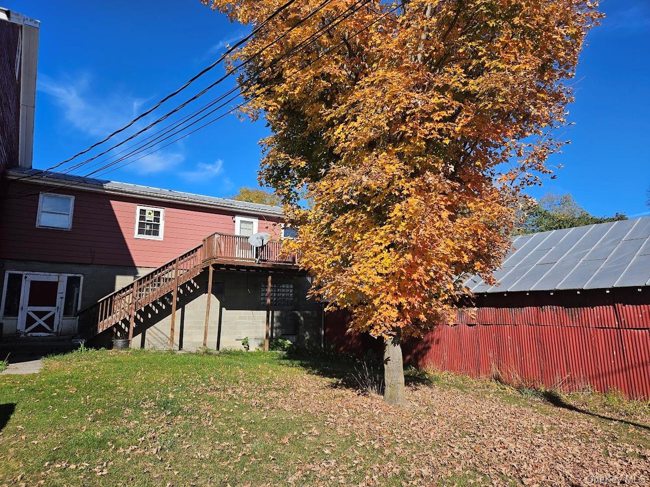 Front entrance of Milkhouse Apartment