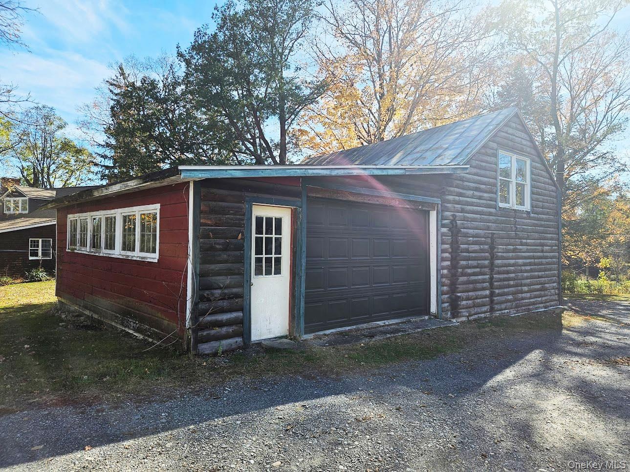 Side of Carriage House