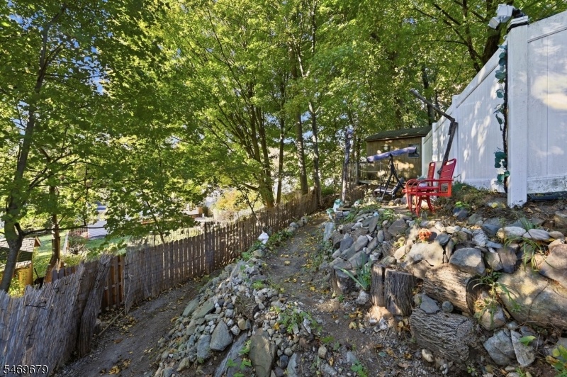 Private Seating Area