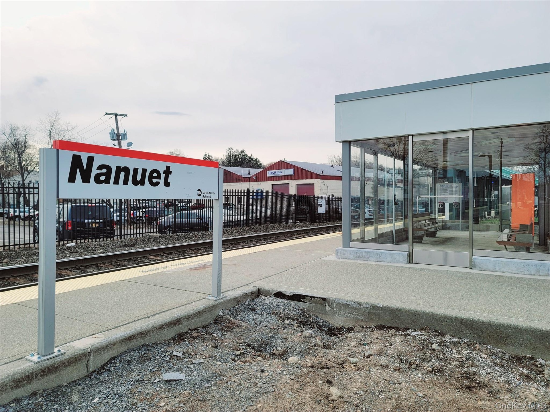 Nanuet Train Station less than 3 miles away to NYC