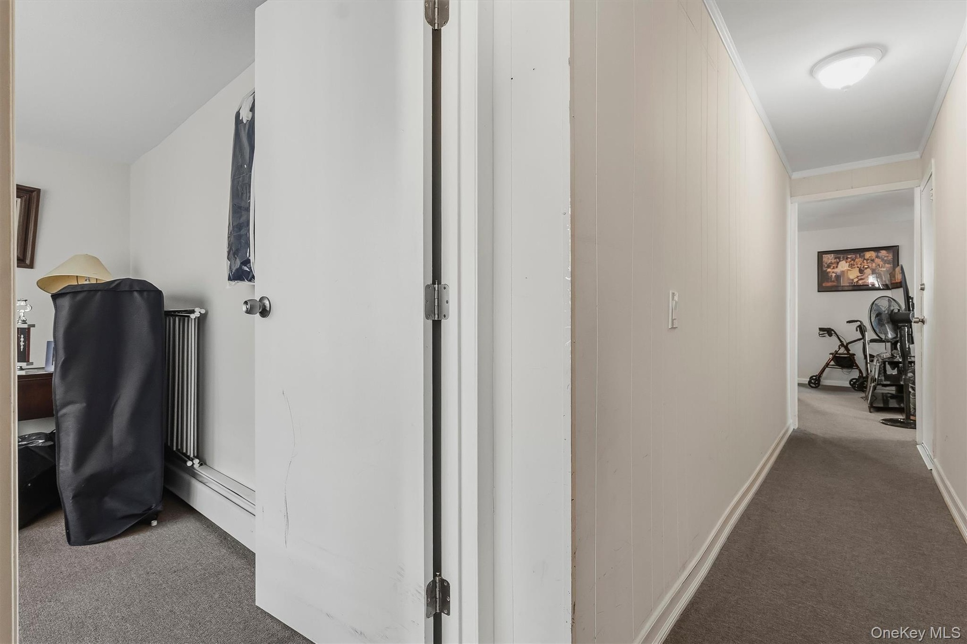First floor apartment entry
