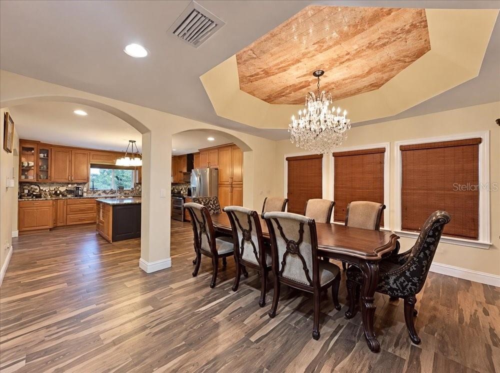 Dinning Room & Kitchen