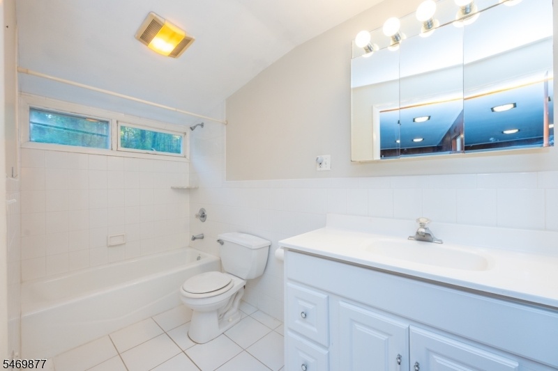 Main Bath