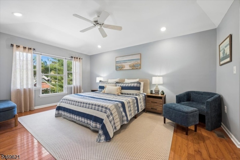 Spacious Primary Suite