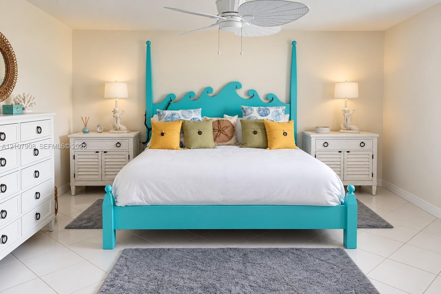 Neutral tile flooring and ceiling-mounted paddle fan with integrated light