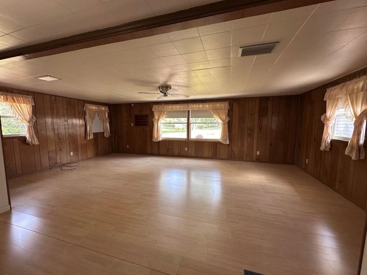 Family Room - Can make a Great Open Room for Business