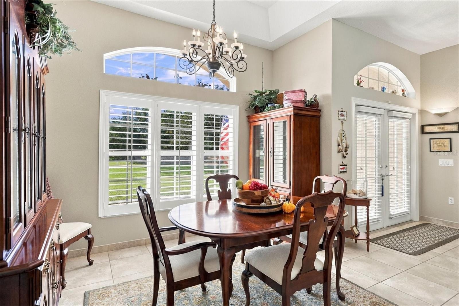 Lovely dining area.