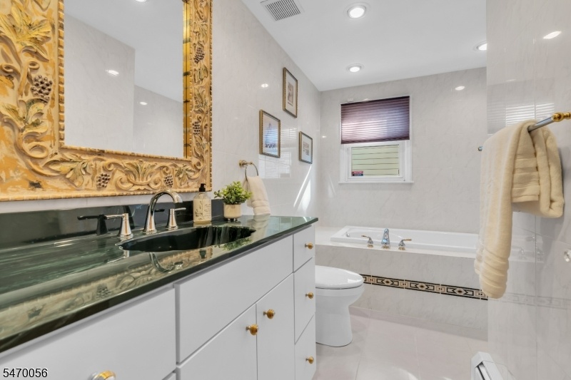 Main Floor Hallway Bath