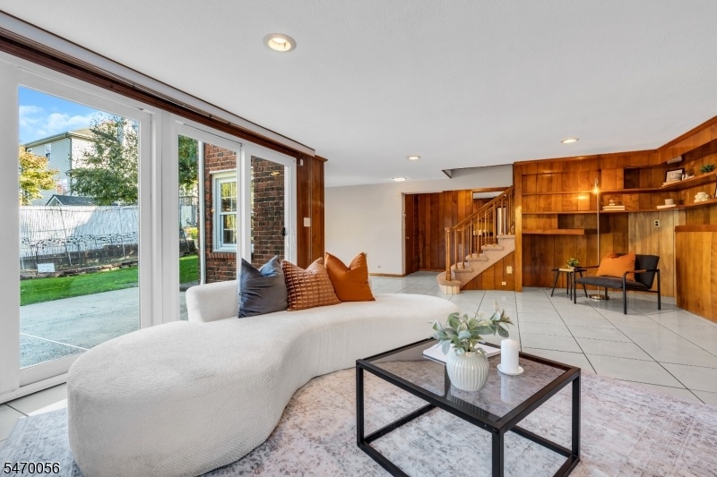 Ground Floor Family Room