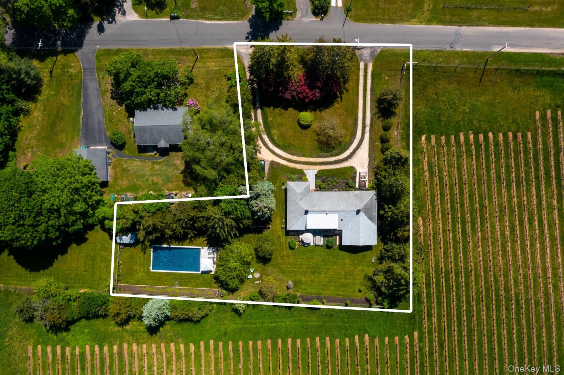 1100 Alvah's Lane