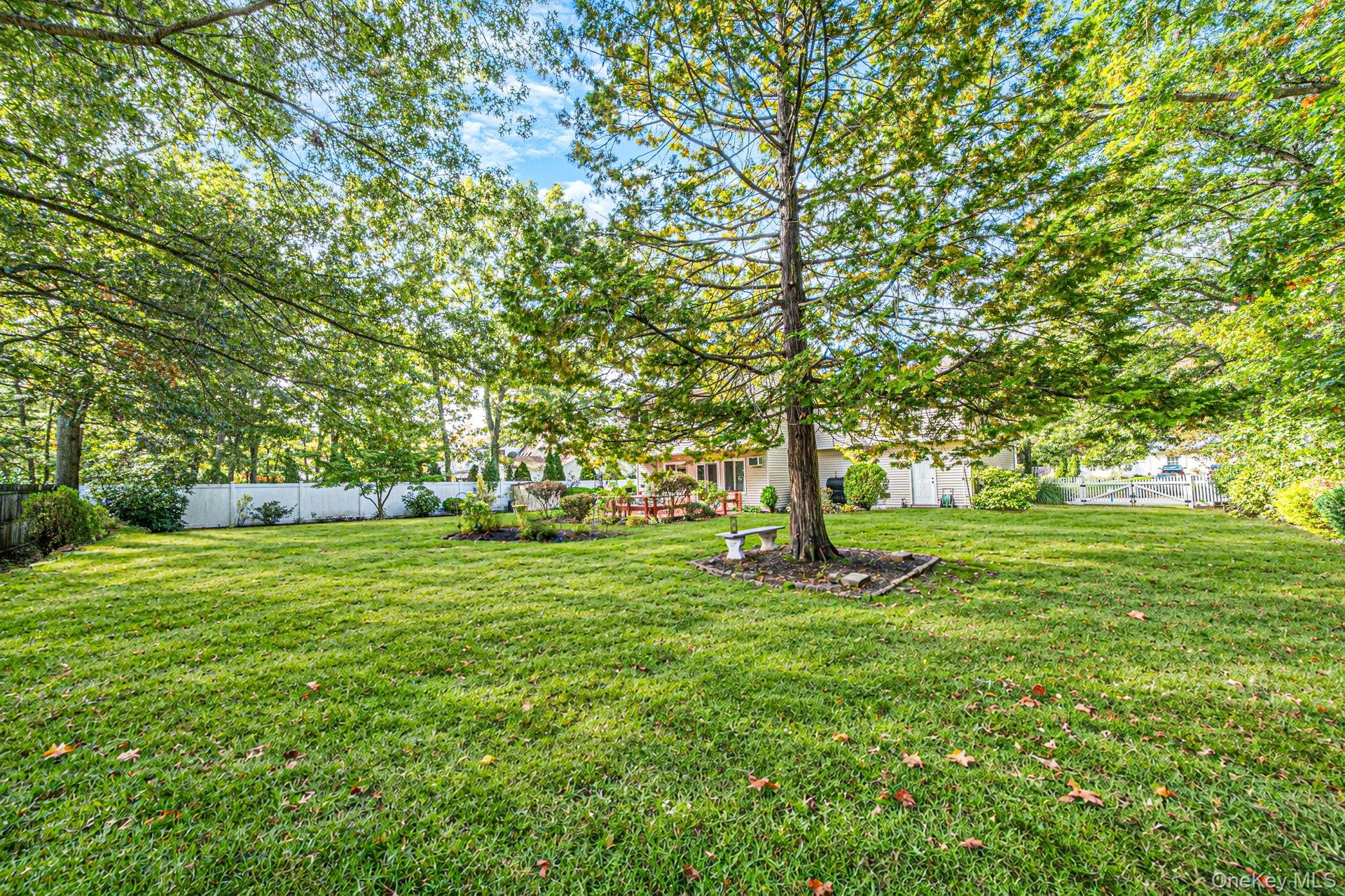 .34 Acre Lot, Private, Deck, IGS 7 Zones