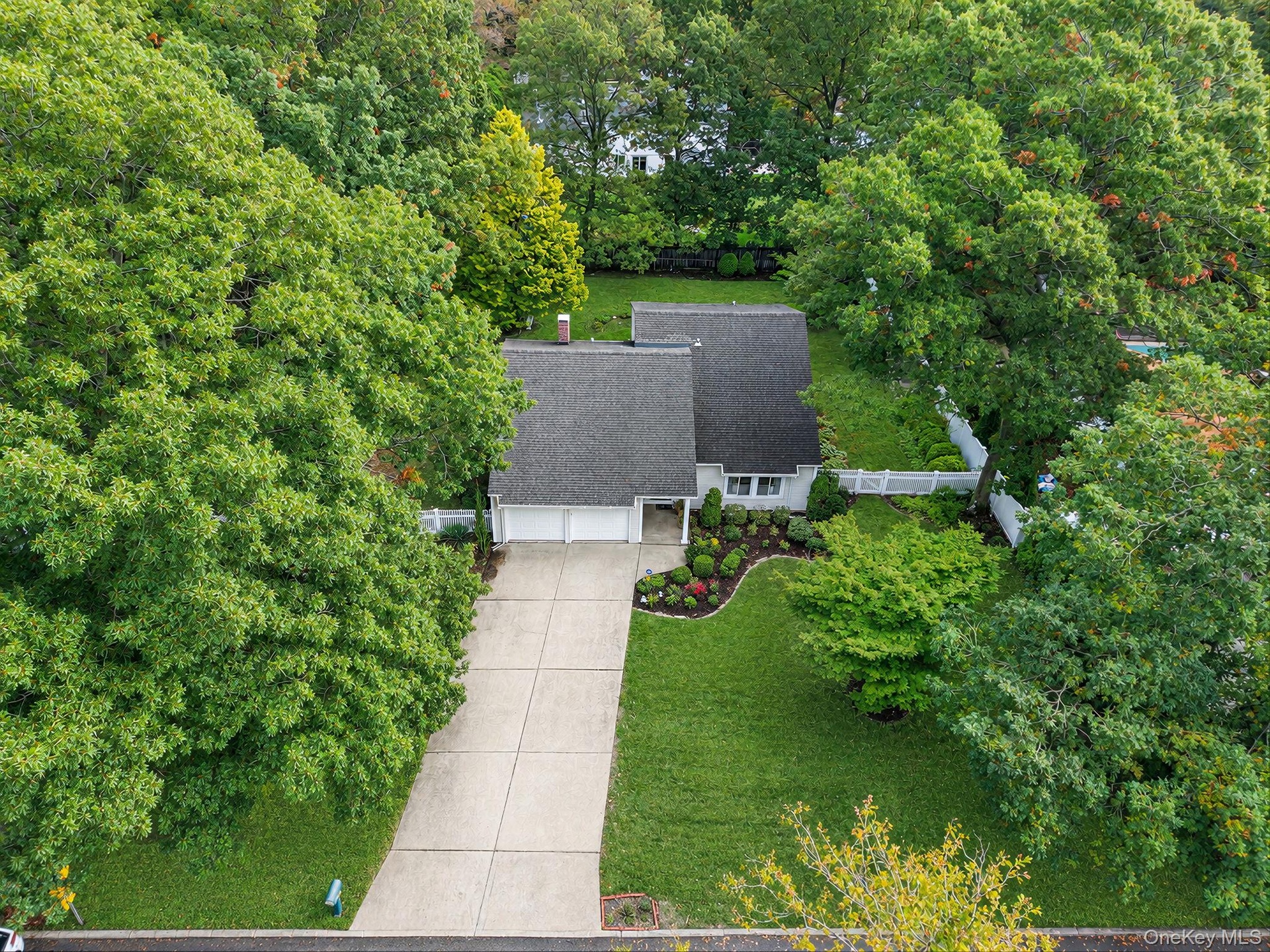 .34 Acre Lot, Private, Deck, IGS 7 Zones