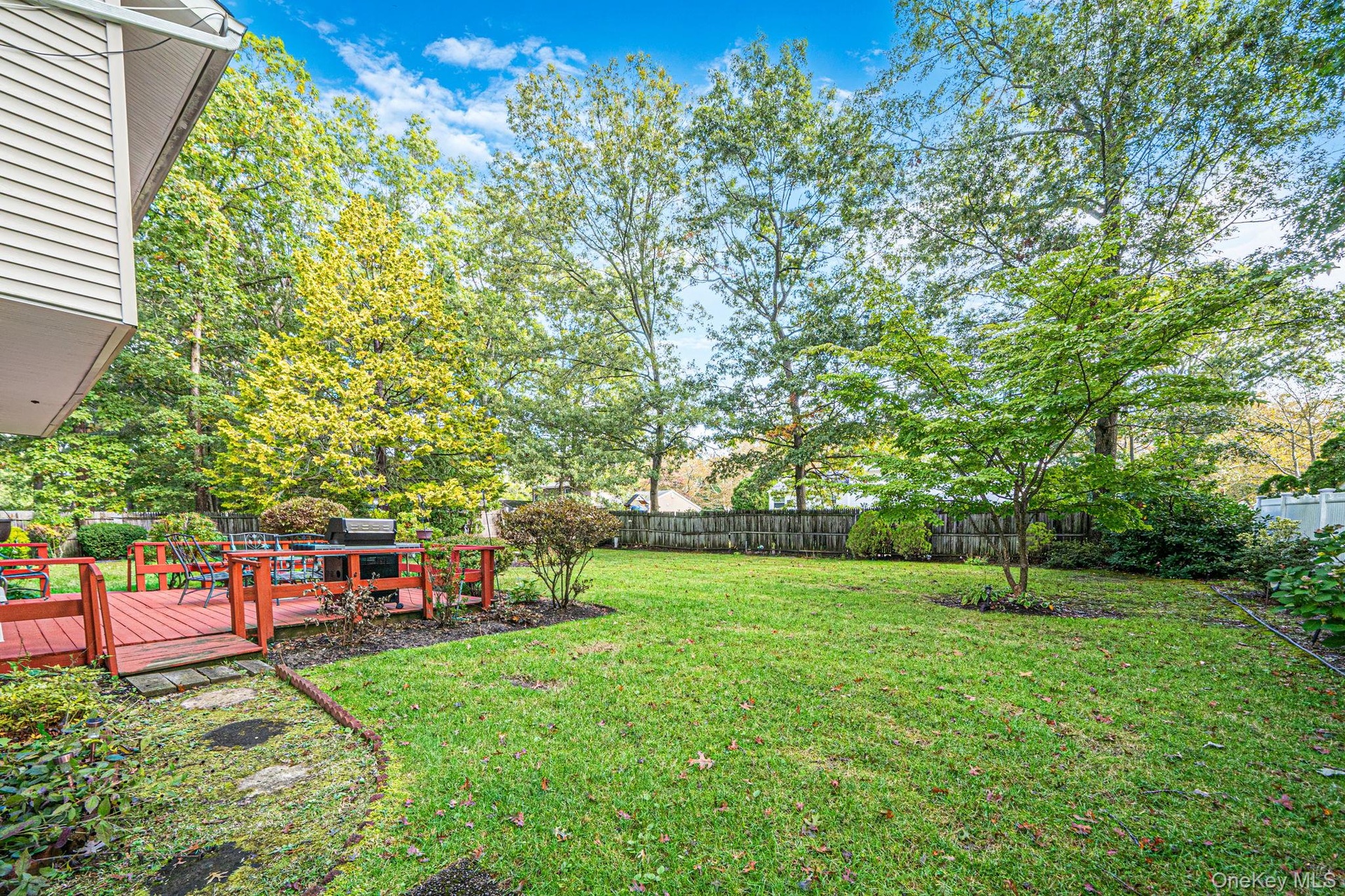 .34 Acre Lot, Private, Deck, IGS 7 Zones