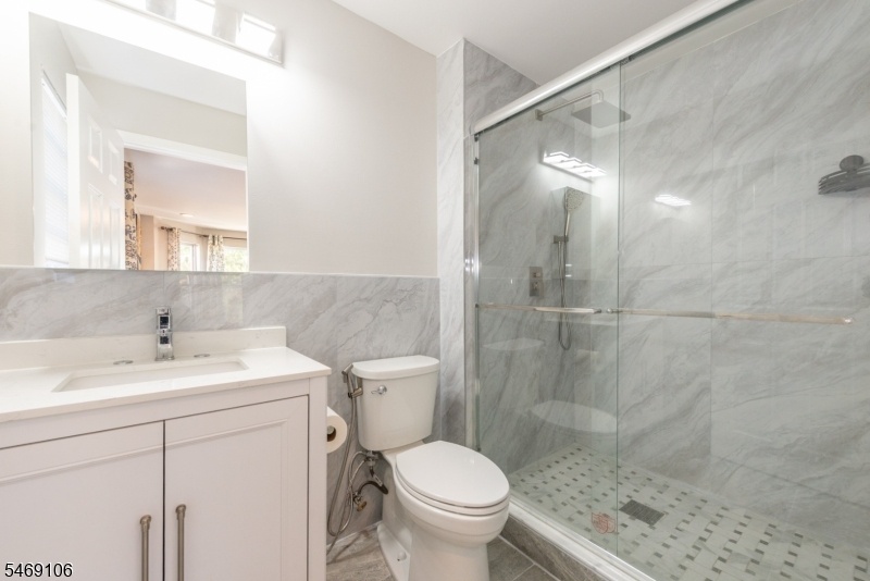 En-Suite Private Bath