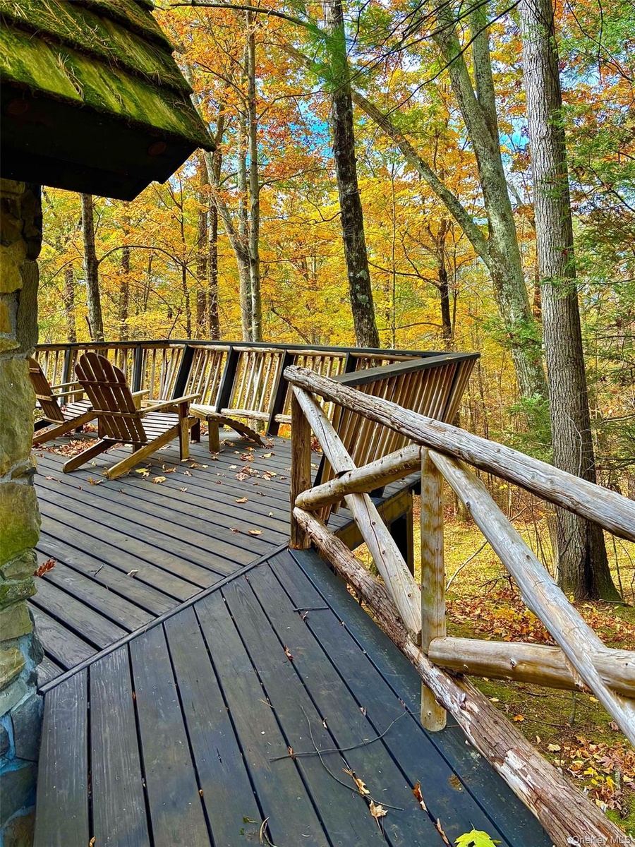 60 foot wrap around deck