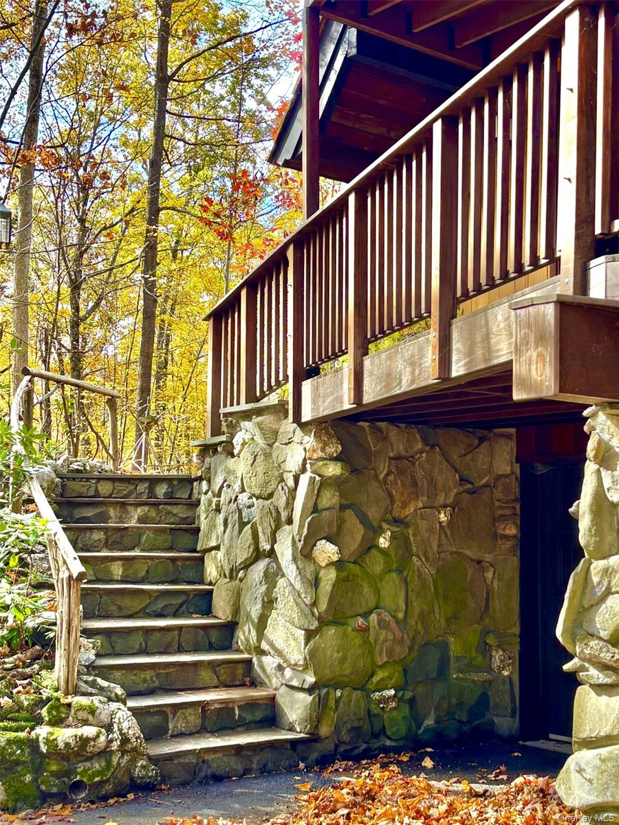 Stonework & stone walkways