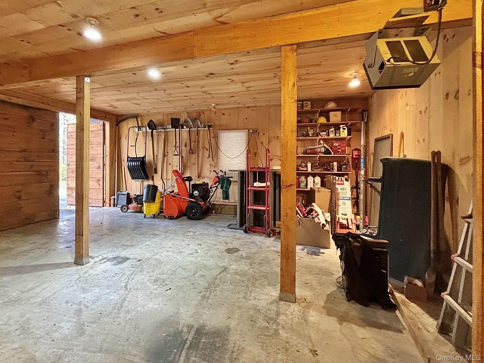 Two car garage in barn + two car at house