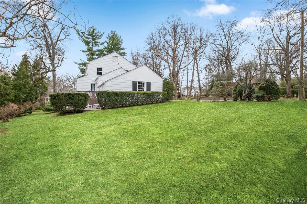 View of expansive property