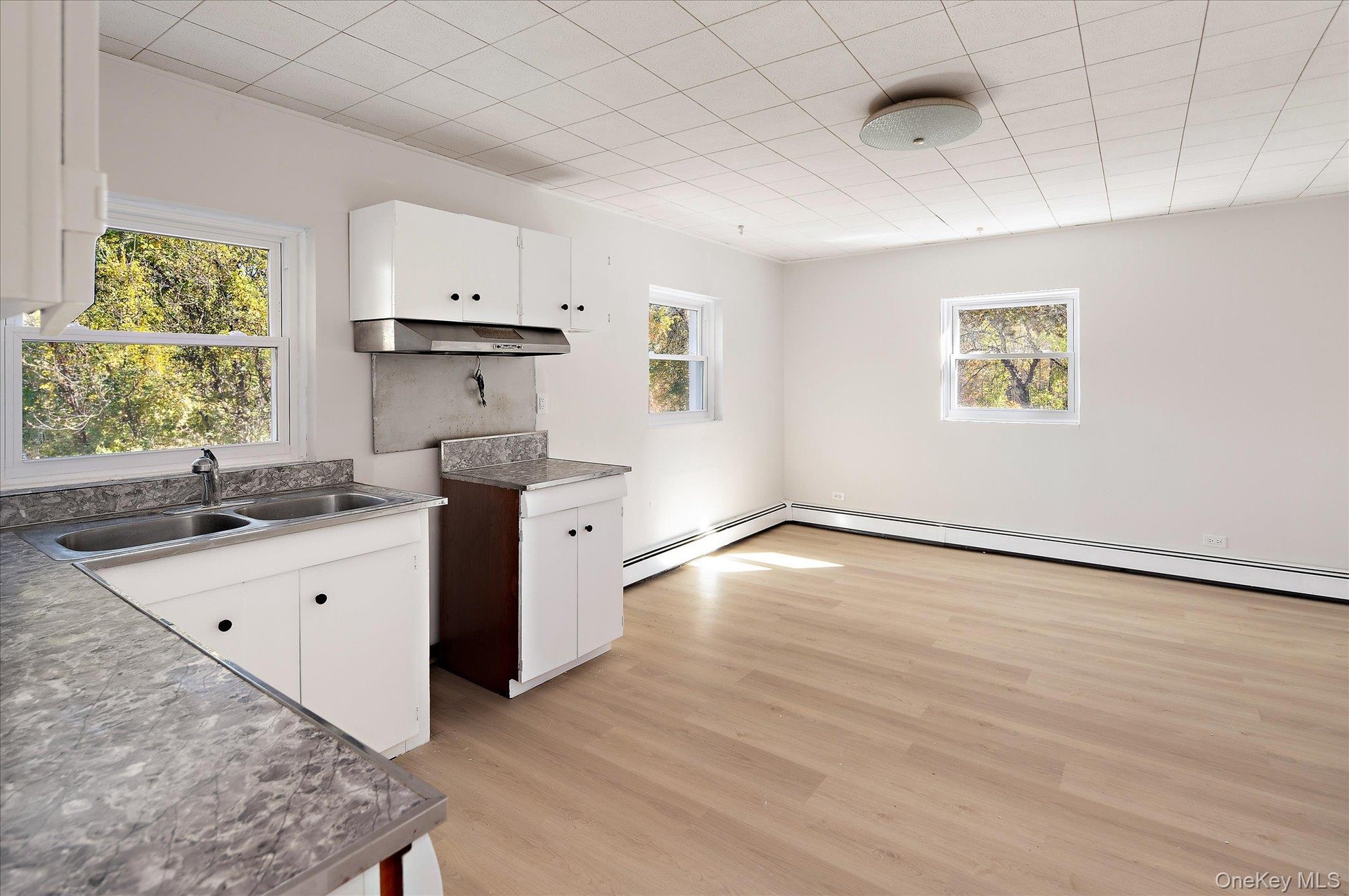 Summer Kitchen