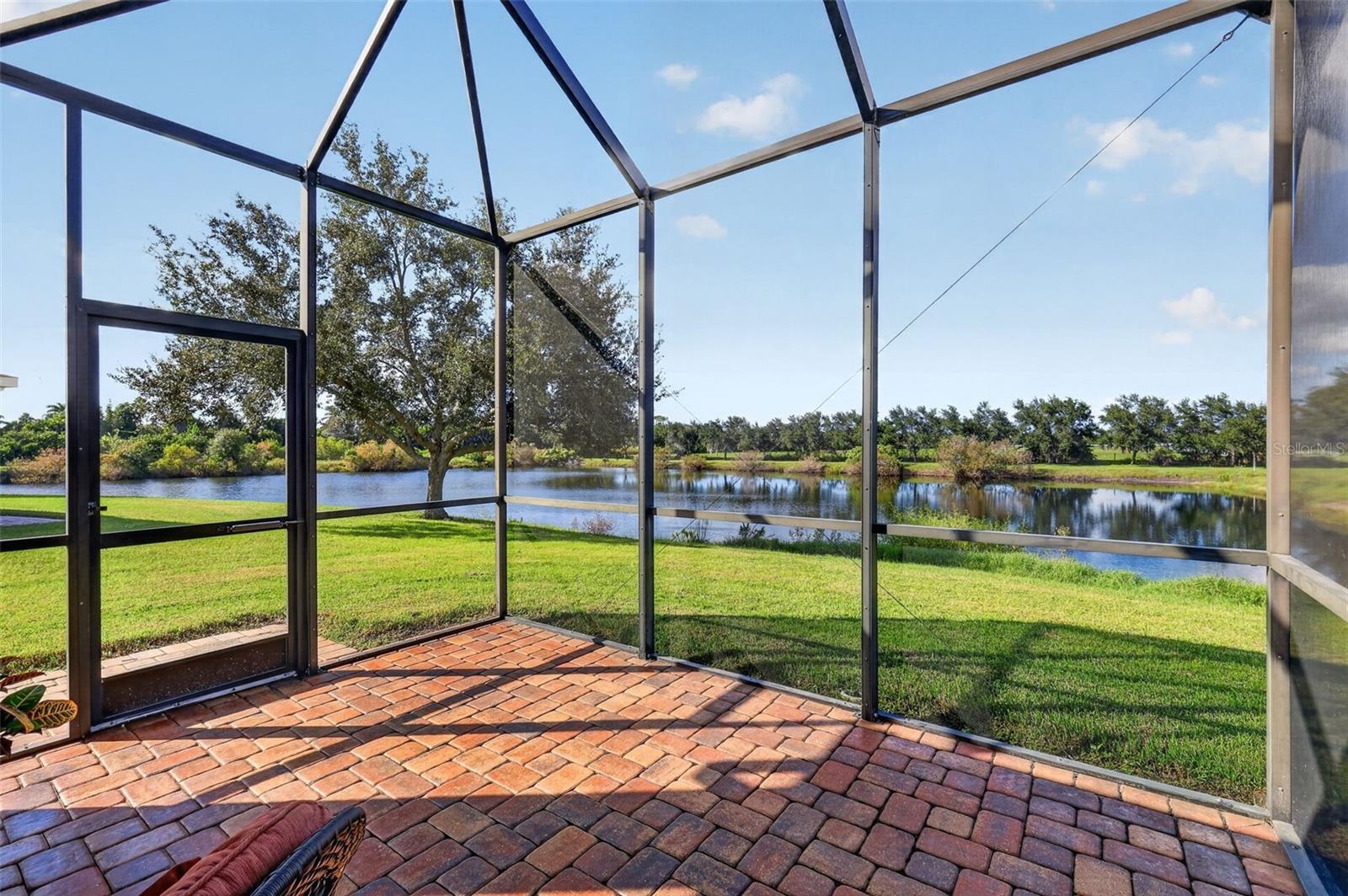SCREENED LANAI