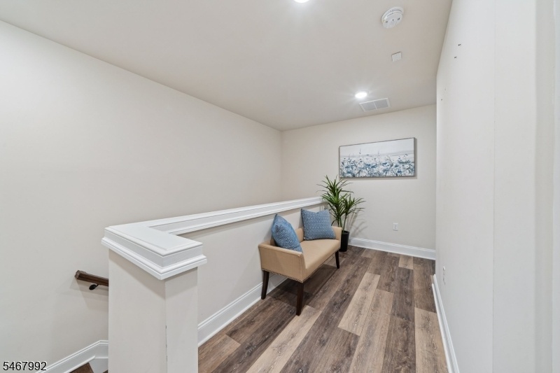 2nd floor loft