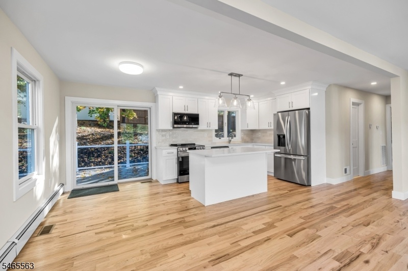 Kitchen/Dining