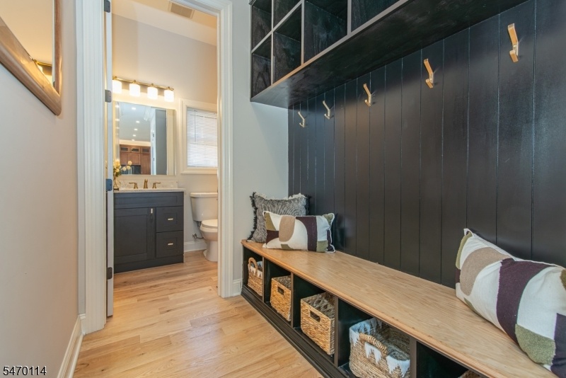 Extra Large Mudroom
