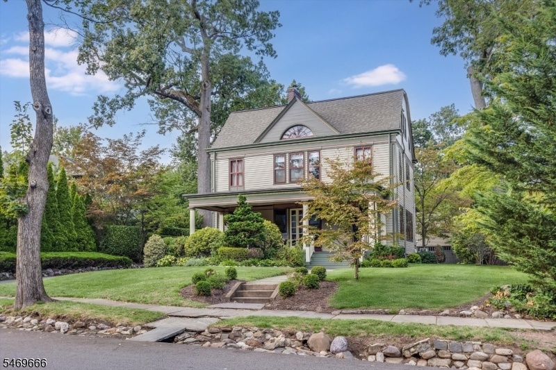 Lovely Curb Appeal