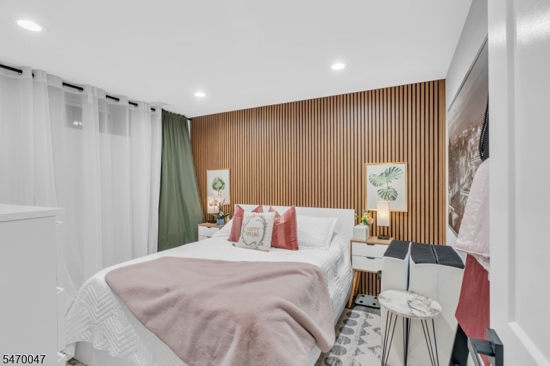 Office/Guest Room