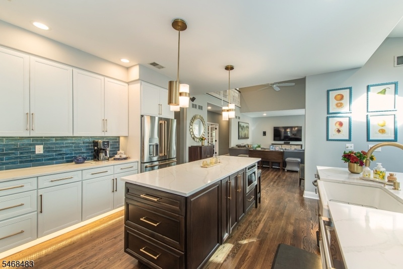 Spectacular Kitchen
