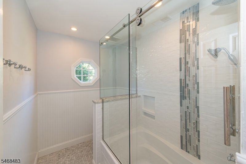 Second Level Main Bath