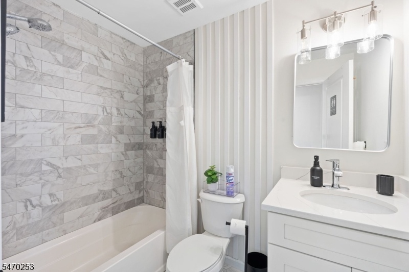 Bathroom unit 1