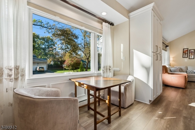 Breakfast Nook