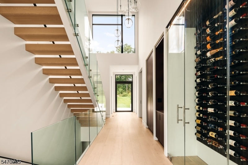 128 Wine Bottle Wall
