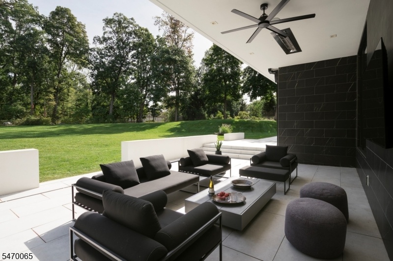 Covered Terrace