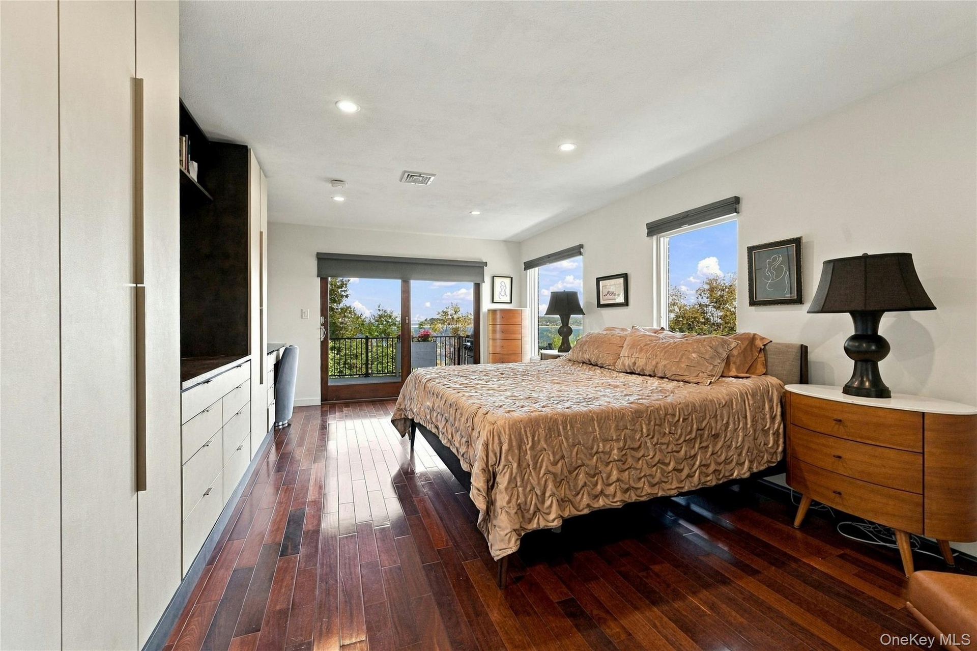 Prmary Bedroom