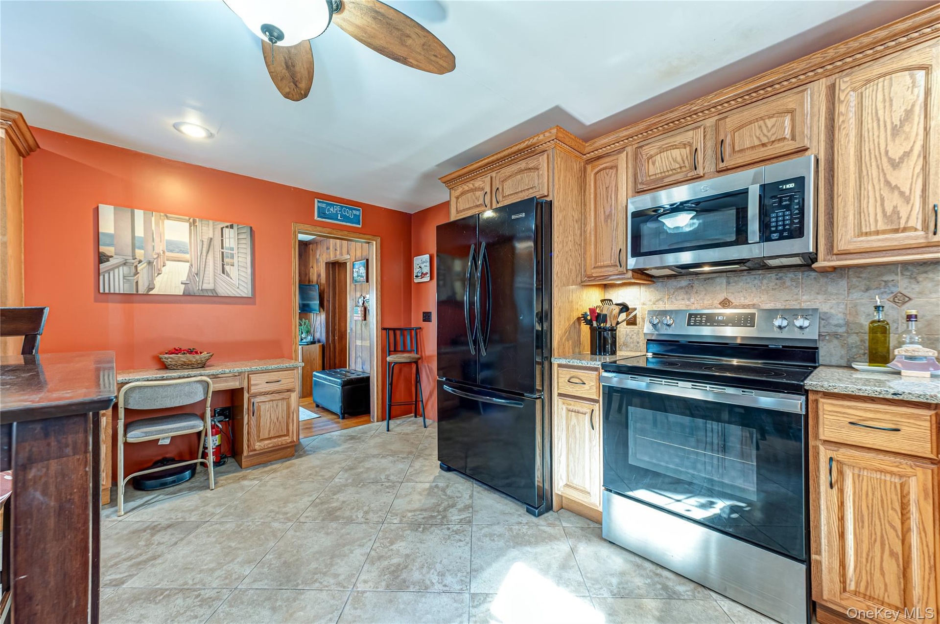 Brand new stove and microwave