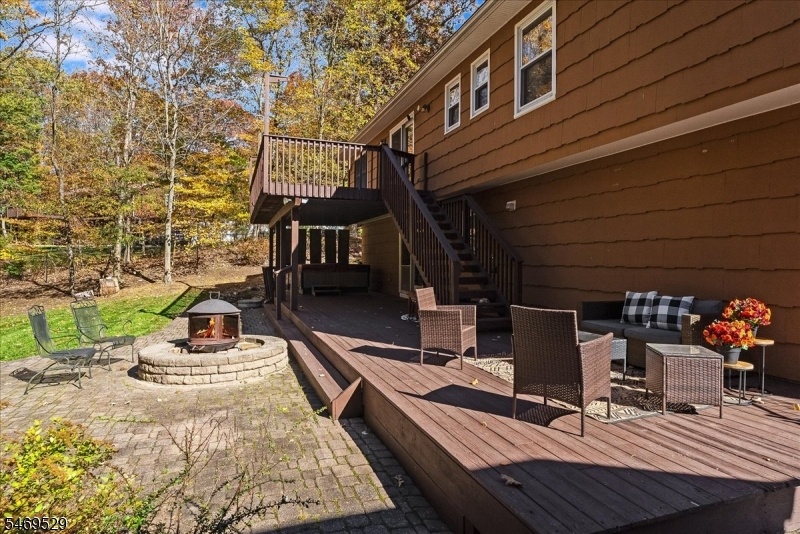 Lower Deck