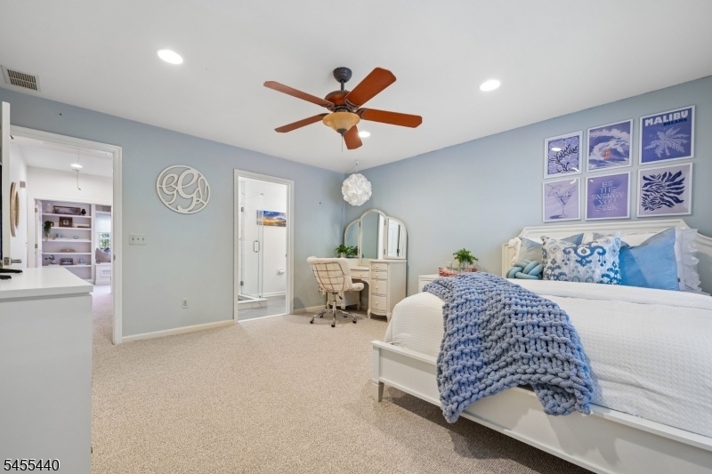 Bedroom 2 w Ensuite Bath