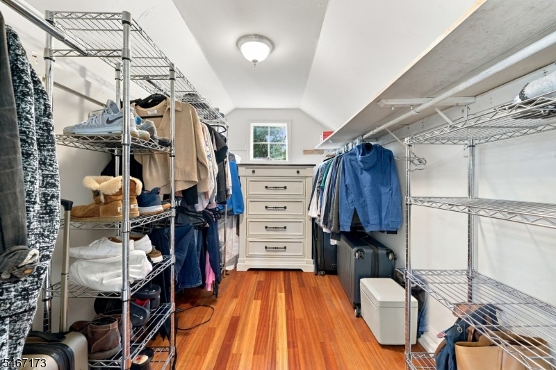Master Bedroom Closet