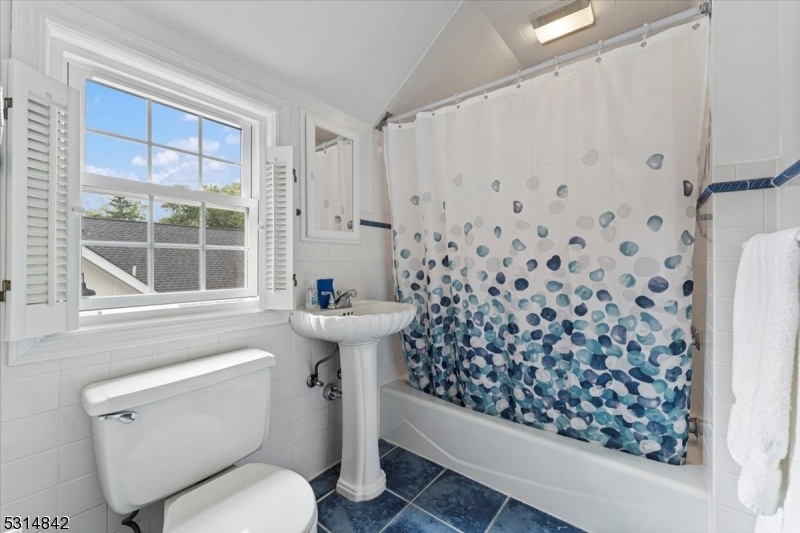 Upstairs Bathroom