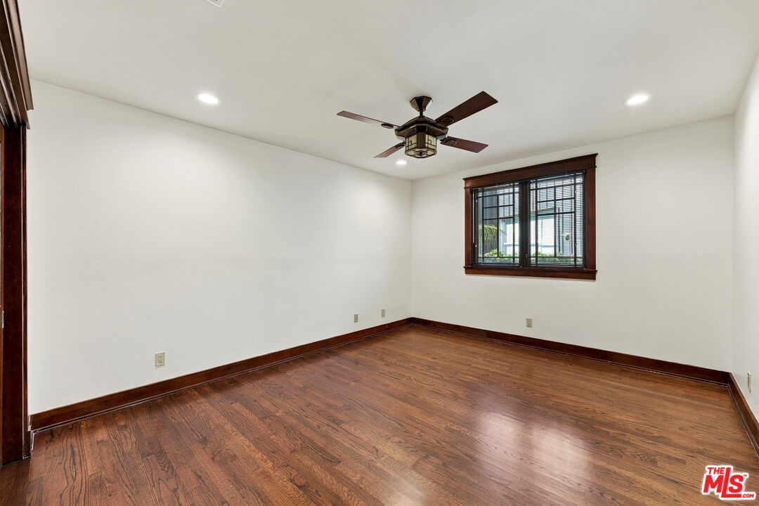 Lower Bedroom - Study