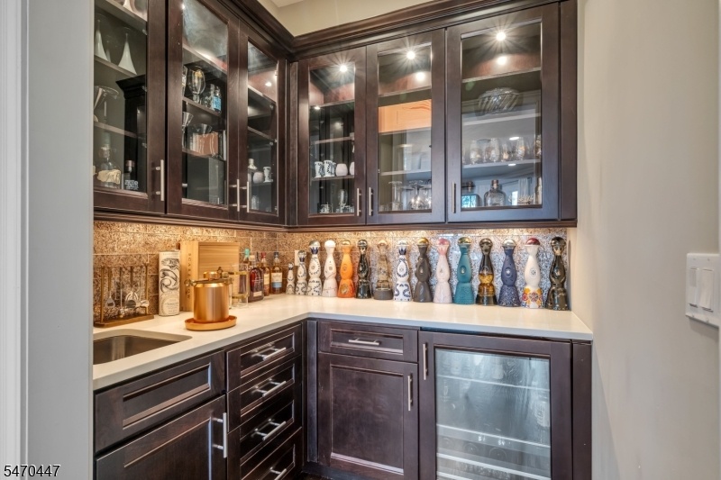 Wet bar
