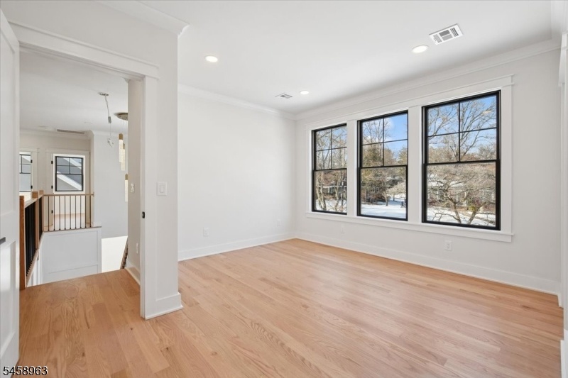 2nd Bedroom Ensuite