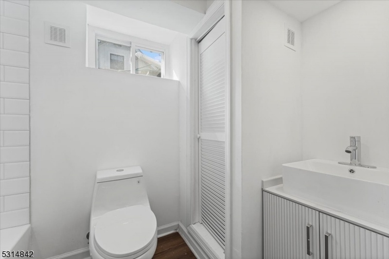 Full Basement Bathroom