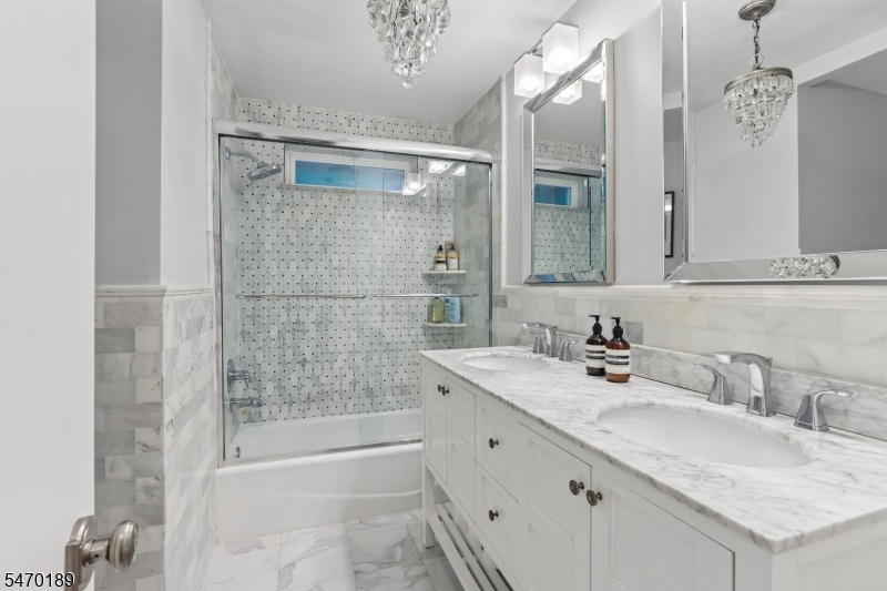 Full Bath